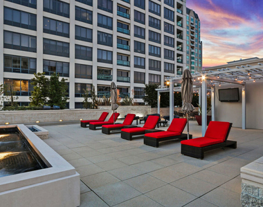 10700 Wilshire Boulevard - Photo Thumbnail 26
