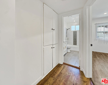 804 E Kelso Street - Photo Thumbnail 8