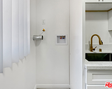 804 E Kelso Street - Photo Thumbnail 7