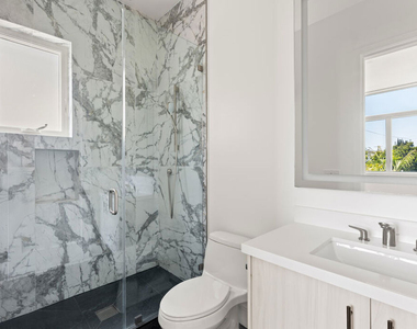 728 Indiana Avenue - Photo Thumbnail 9