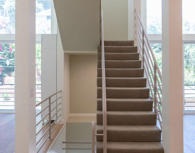 633 Museum Drive - Photo Thumbnail 17