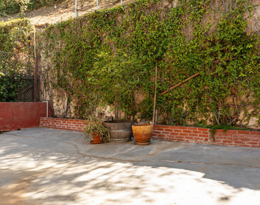 633 Museum Drive - Photo Thumbnail 42