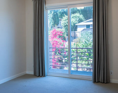 633 Museum Drive - Photo Thumbnail 30