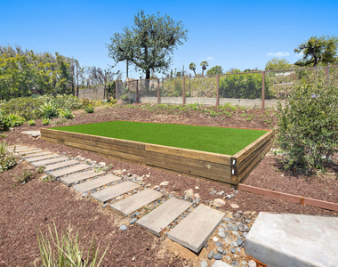 16641 Linda Terrace - Photo Thumbnail 21