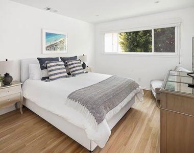 16641 Linda Terrace - Photo Thumbnail 10