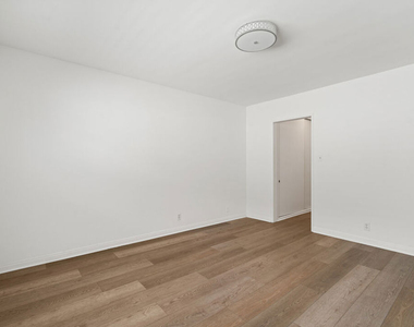 8630 Falmouth Avenue - Photo Thumbnail 3