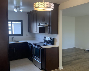8630 Falmouth Avenue - Photo Thumbnail 7