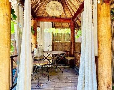 30 20th Avenue - Photo Thumbnail 6