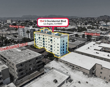 154 S Occidental Boulevard - Photo Thumbnail 1