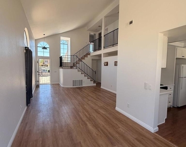 7538 Hawks Peak Way - Photo Thumbnail 6