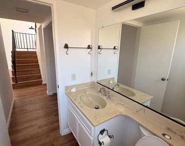 7538 Hawks Peak Way - Photo Thumbnail 17