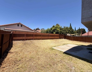 7538 Hawks Peak Way - Photo Thumbnail 31
