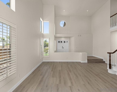 12295 Picrus St - Photo Thumbnail 6