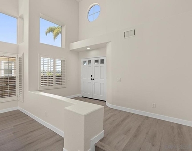 12295 Picrus St - Photo Thumbnail 5
