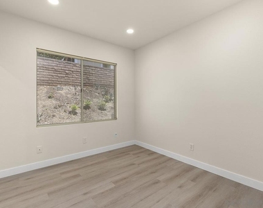 12295 Picrus St - Photo Thumbnail 18