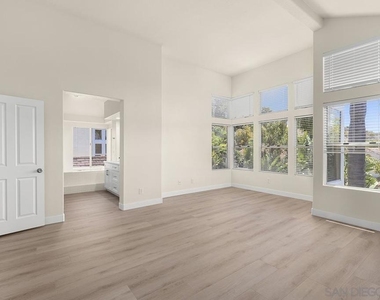 12295 Picrus St - Photo Thumbnail 26