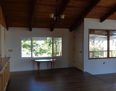 3730 Silverleaf Ln. - Photo Thumbnail 9