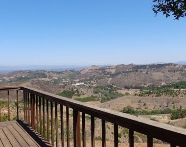 3730 Silverleaf Ln. - Photo Thumbnail 3