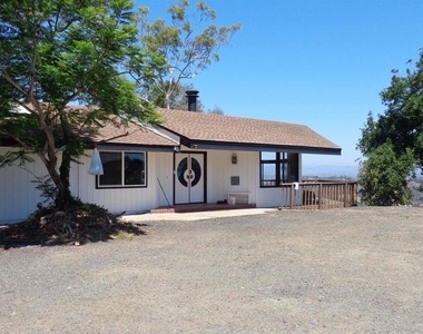 3730 Silverleaf Ln. - Photo Thumbnail 1