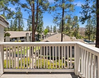 14996 Avenida Venusto - Photo Thumbnail 13