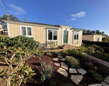 741 Arenas St - Photo Thumbnail 1