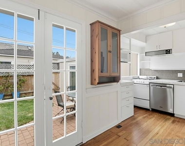 741 Arenas St - Photo Thumbnail 9