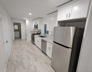 4163 Marian St - Photo Thumbnail 4