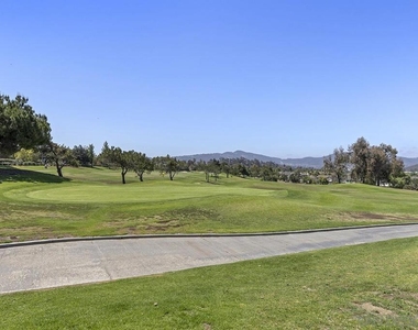 553 Golf Glen Dr - Photo Thumbnail 37