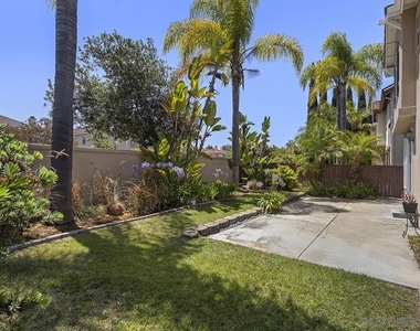 553 Golf Glen Dr - Photo Thumbnail 35