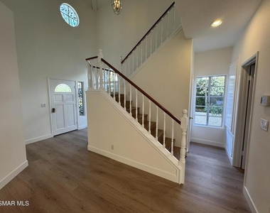834 Sunstone Street - Photo Thumbnail 12