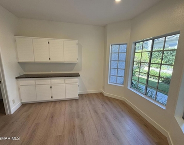 834 Sunstone Street - Photo Thumbnail 3