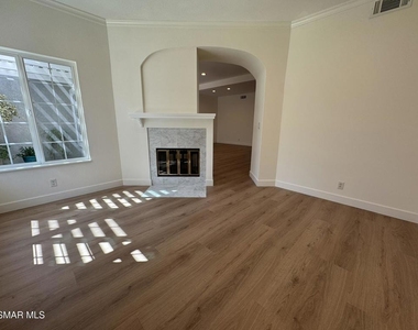 834 Sunstone Street - Photo Thumbnail 7