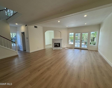 834 Sunstone Street - Photo Thumbnail 9