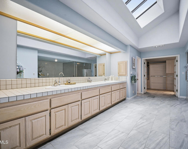31 Alviso Drive - Photo Thumbnail 19