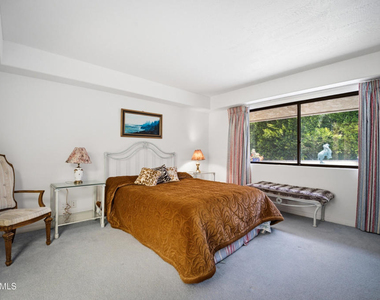 31 Alviso Drive - Photo Thumbnail 14