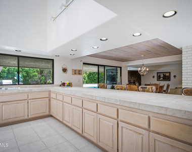 31 Alviso Drive - Photo Thumbnail 7