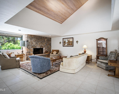31 Alviso Drive - Photo Thumbnail 3