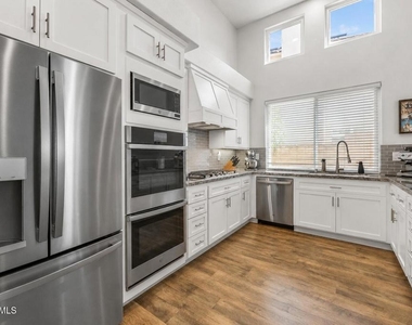 4177 Kingsview Road - Photo Thumbnail 8