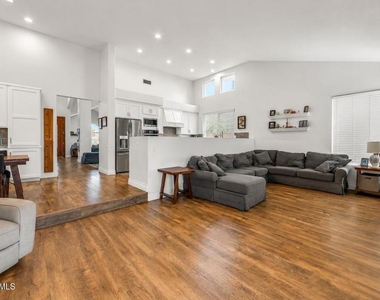 4177 Kingsview Road - Photo Thumbnail 13