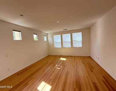1837 Seasons Street - Photo Thumbnail 22