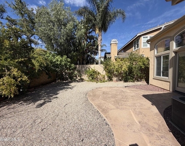 1837 Seasons Street - Photo Thumbnail 28