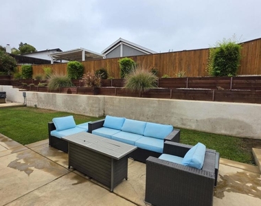 3078 Saddleback Court - Photo Thumbnail 16