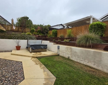 3078 Saddleback Court - Photo Thumbnail 18