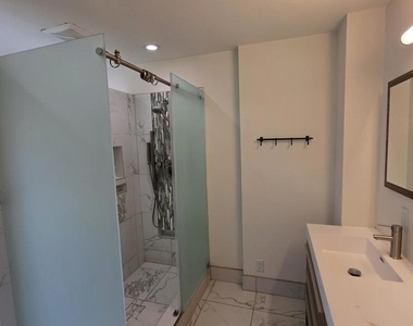 3078 Saddleback Court - Photo Thumbnail 11