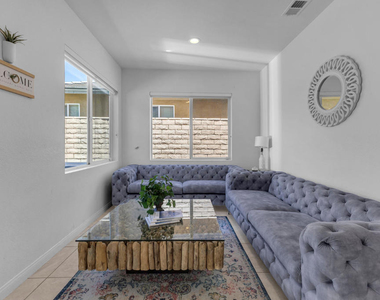 84440 Quartino Place - Photo Thumbnail 10