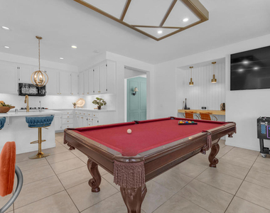 84440 Quartino Place - Photo Thumbnail 9