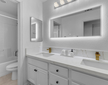 84440 Quartino Place - Photo Thumbnail 28