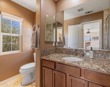52230 Desert Spoon Court - Photo Thumbnail 25