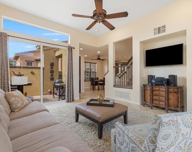 52230 Desert Spoon Court - Photo Thumbnail 11