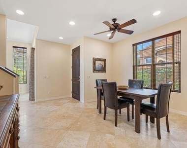 52230 Desert Spoon Court - Photo Thumbnail 10